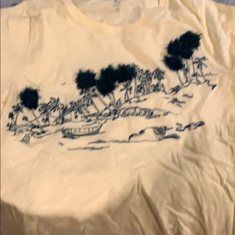 Yellow T-shirt